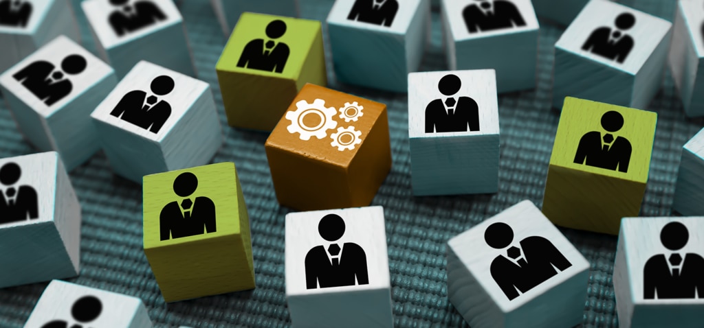 HR follow service desk model