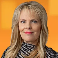 Headshot of SolarWinds EVP, Chief Customer Officer Andrea Webb